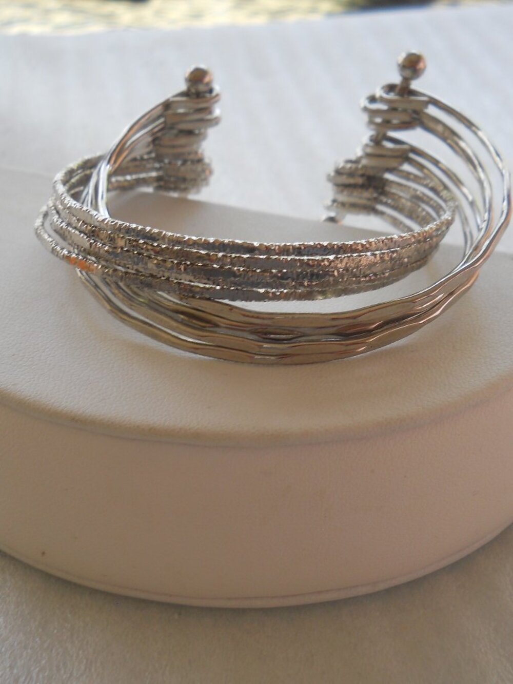 Paparazzi -- Cuff Bracelet  730